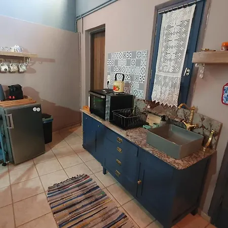 Hekate House, Bohemian For 4 Persons *